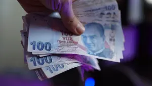 Milyonların gözü bu masada: Asgari ücrette ilk toplantı sona erdi