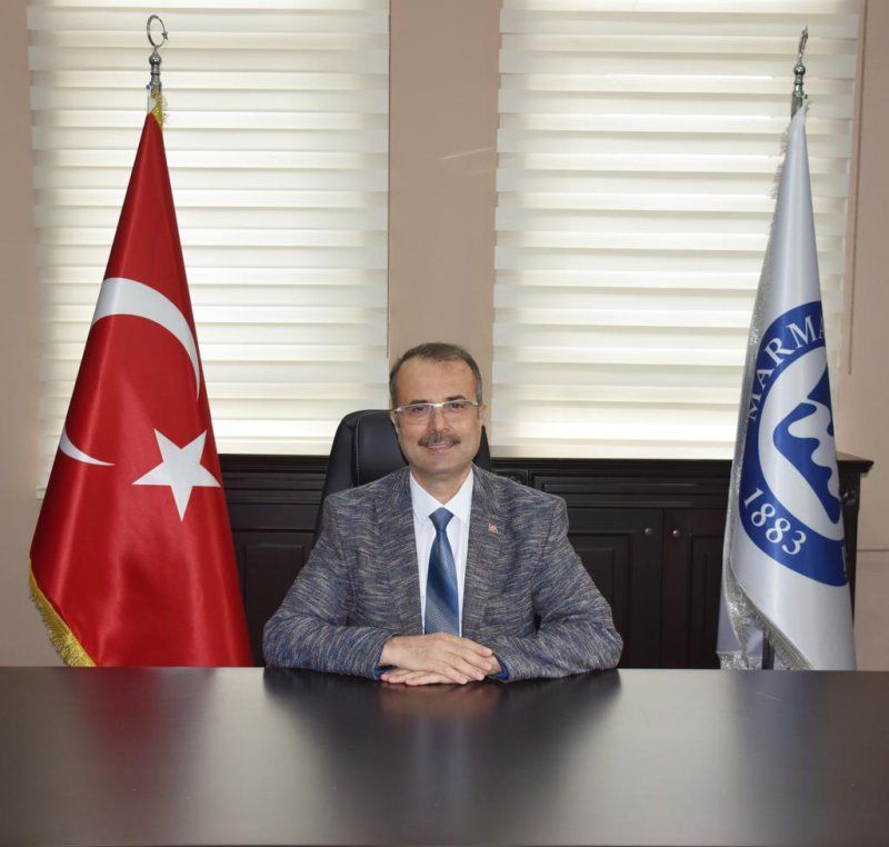 Marmara Üniversitesi rektörlüğüne atanan Prof. Dr. Mustafa Kurt kimdir?