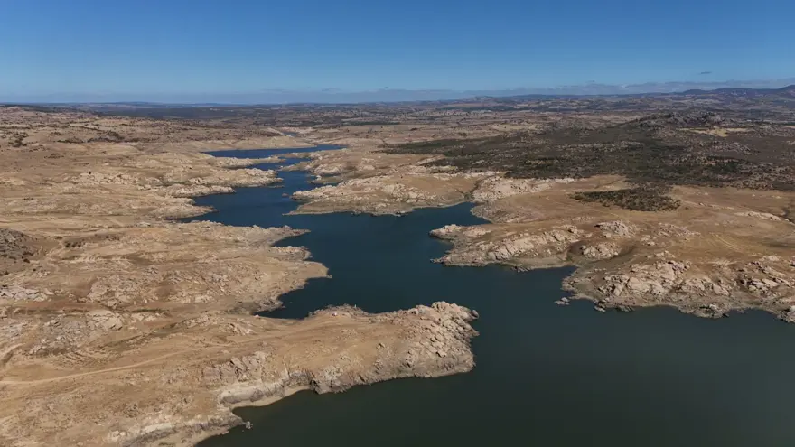 Trakya'da kuraklığın fotoğrafı: Baraj kurumak üzere Trakya'da kuraklığın fotoğrafı: Baraj kurumak üzere