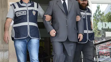 Darbeci generaller hakim karşısına çıkıyor