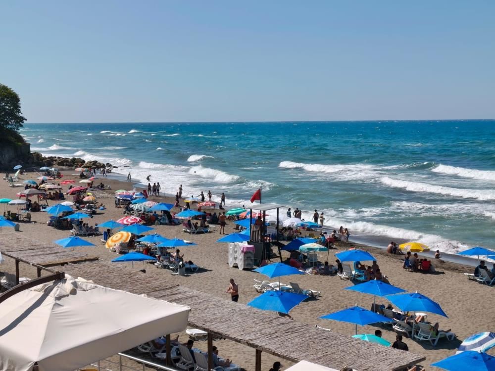 Akçakoca'da deniz yasağı