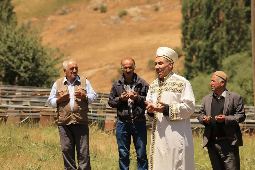 Yaylada "bal duası"na çıktılar 2