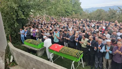 Küba'da çalıştıkları gemideki patlamada ölen Türk denizciler memleketlerinde defnedildi