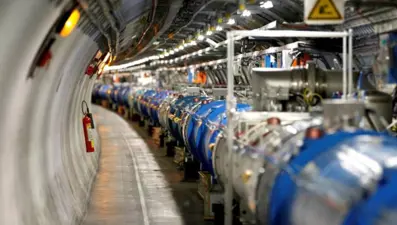CERN deneyi: Varlığın nedenine dair ipucu bulundu
