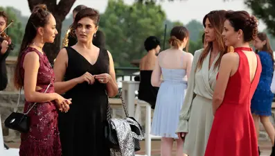 Ufak Tefek Cinayetler oyuncuları 3 yıl sonra bir araya geldi