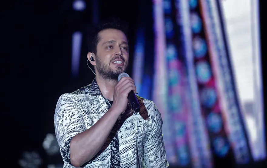 Murat Boz'dan Farah Zeynep Abdullah iddiasına yanıt 3 Murat Boz'dan Farah Zeynep Abdullah iddiasına yanıt 3