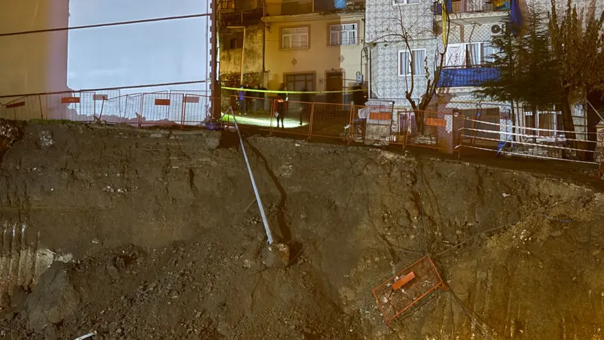 Tokat'ta inşaat alanında toprak kayması: Üç bina tahliye edildi 