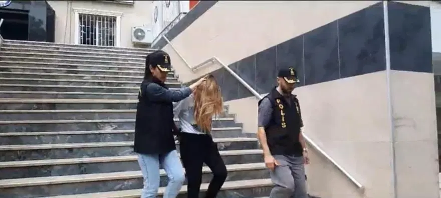 Korkunçcinayetin sanığı yazar Funda Demirci’ye ağırlaştırılmış müebbet istemi:Cinayetten önce kardeşine ses kaydı göndermiş 1