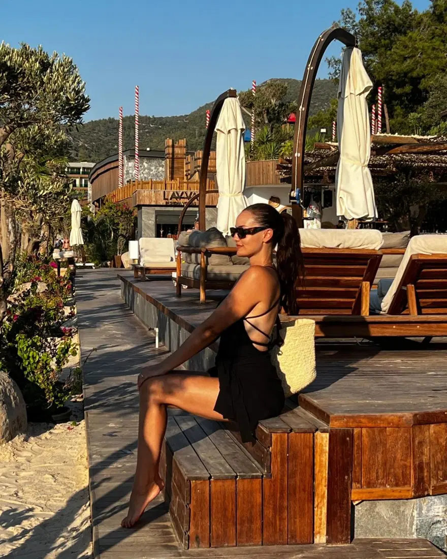 Fahriye Evcen'den yeni tatil kareleri 2
