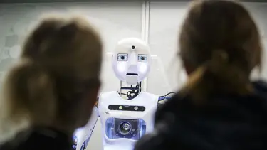 Komutları soru sorarak netleştiren robot yazılımı geliştirildi