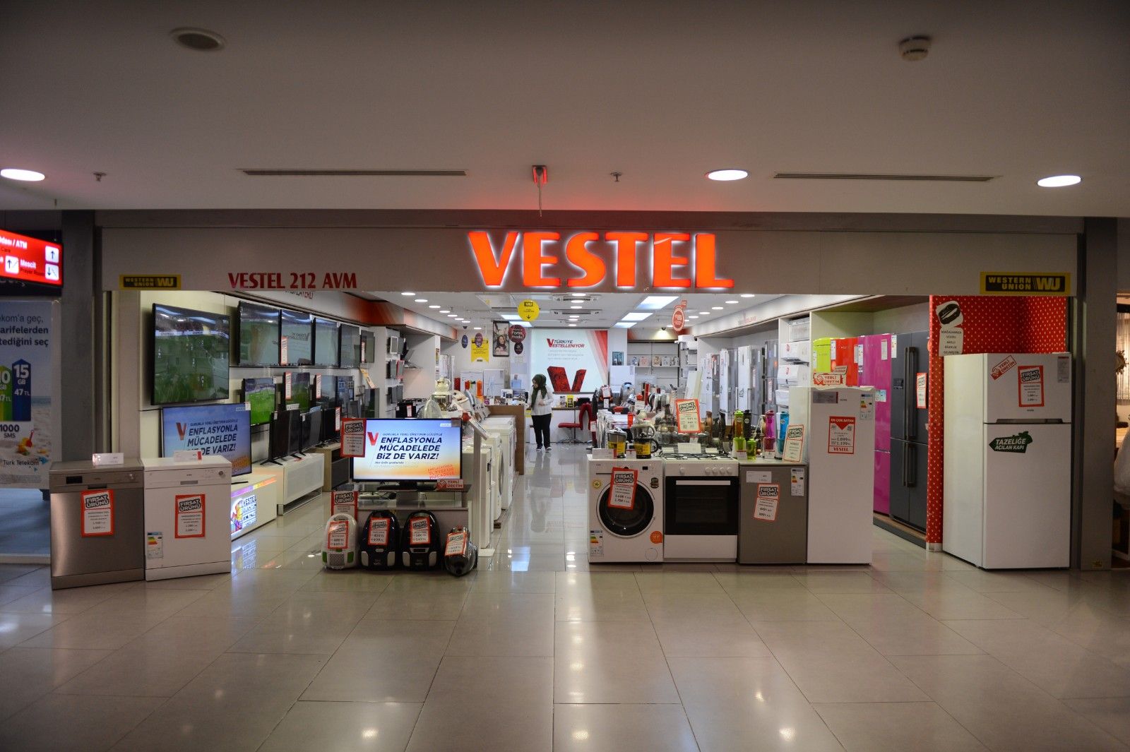 Vestel Polonya'daki fabrikasını sattı