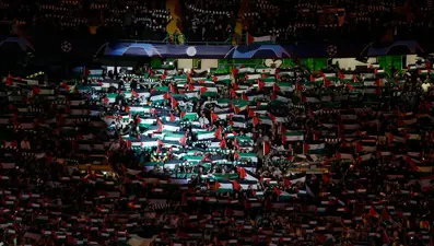 UEFA Şampiyonlar Ligi maçında Filistin'e büyük destek: Celtic taraftarı yasak dinlemedi