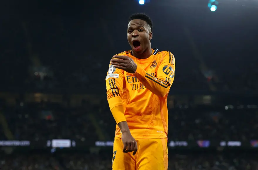 Mbappe'nin ardından yıldız futbolcu Vinicius da kulüp satın aldı 3 Mbappe'nin ardından yıldız futbolcu Vinicius da kulüp satın aldı 3