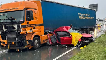 Rize'de katliam gibi kaza: Aynı otomobildeki 3 kişi öldü