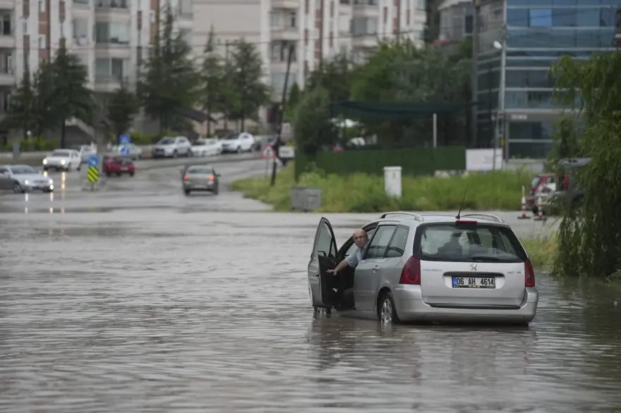 Ankara, Rize oldu: “Bugüne kadar böyle bir temmuzyaşanmamıştı” 1