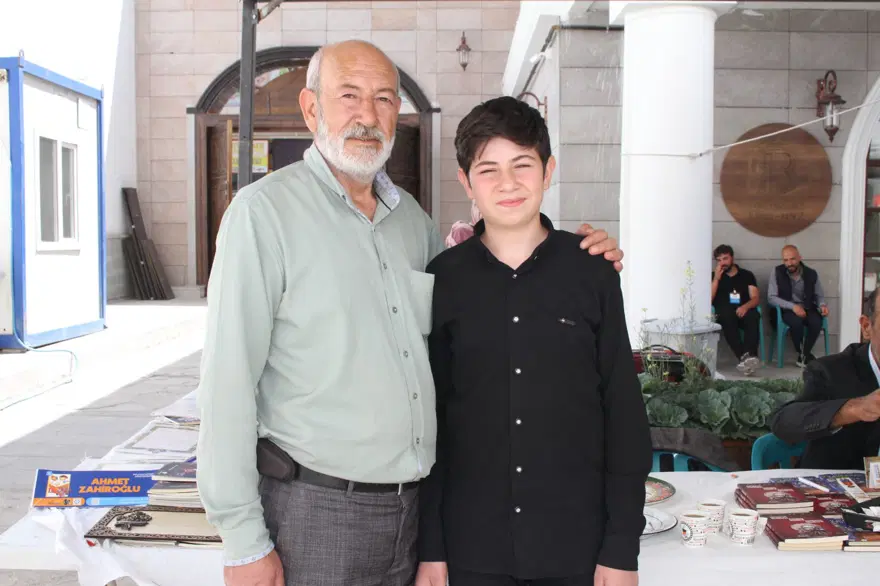 13 yaşındaki Yusufcan sanatıyla yaşıtlarına örnek oluyor: Babasının izinden gitti 4 13 yaşındaki Yusufcan sanatıyla yaşıtlarına örnek oluyor: Babasının izinden gitti 4