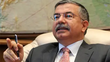 Yılmaz: Askerliği kısaltma çalışması yok