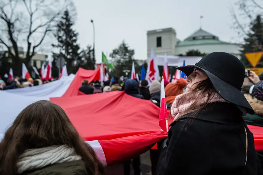 Polonya'da komünizm sonrası en büyük siyasi kriz 11