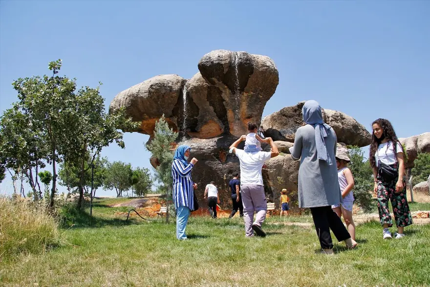 Doğa ve inanç turizmini tercih edenlerin rotası: Peygamberler diyarı 'Eğil' 4 Doğa ve inanç turizmini tercih edenlerin rotası: Peygamberler diyarı 'Eğil' 4