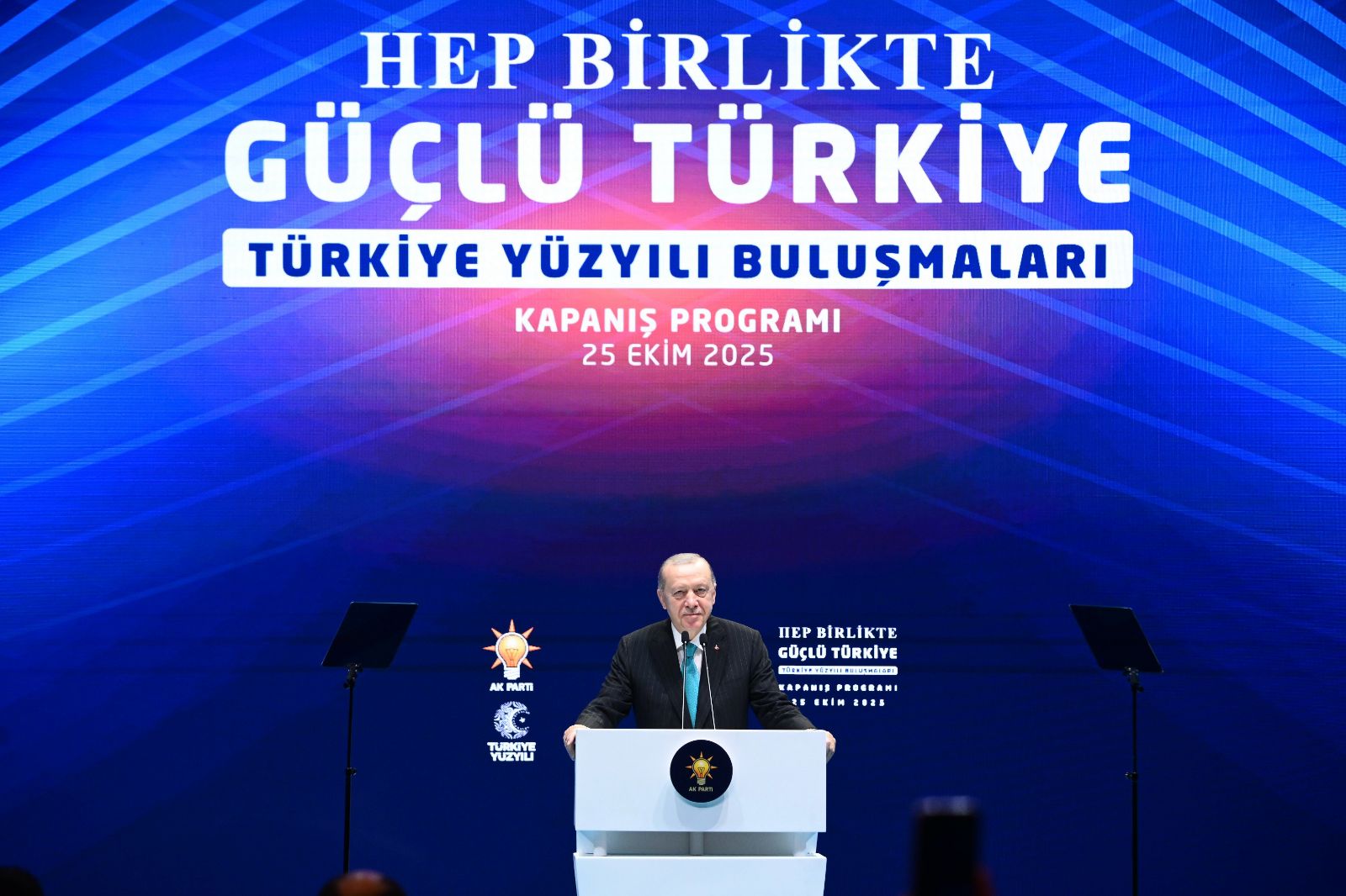 Cumhurbaşkanı Erdoğan: Türkiye'siz bir denklem kurulamıyor
