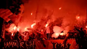 Şampiyonlar Ligi maçı öncesi olay: Union Berlin taraftarı, Napoli'de güvenlik güçleriyle çatıştı: 11 gözaltı Şampiyonlar Ligi maçı öncesi olay: Union Berlin taraftarı, Napoli'de güvenlik güçleriyle çatıştı: 11 gözaltı