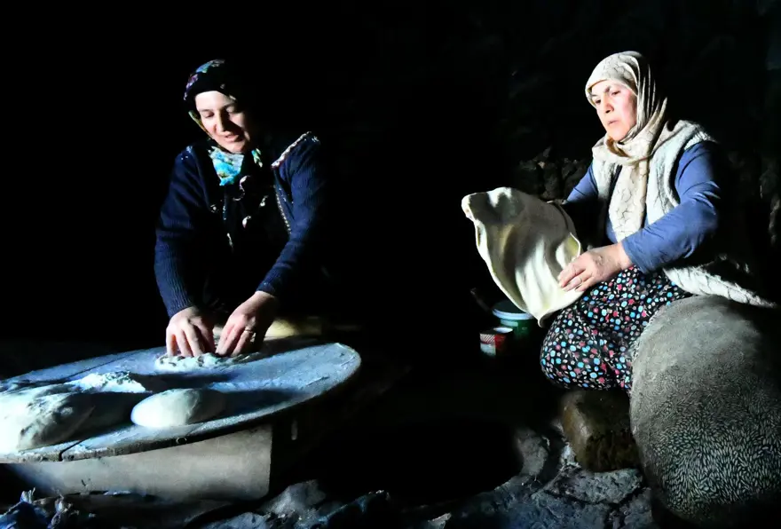 Doğu ve Güneydoğu Anadolu'nun vazgeçilmezi: Ramazan sofraları için yandı 2