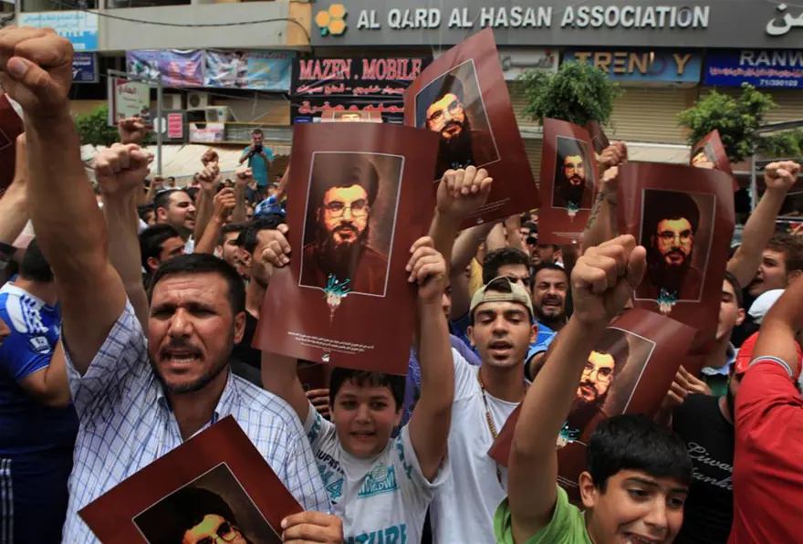 Hizbullah'ın kalesine bombalı saldırı 6 Hizbullah'ın kalesine bombalı saldırı 6