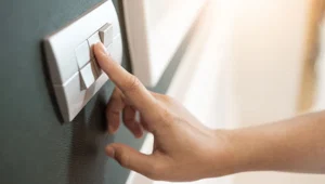 Elektriğe zam yok, sanayi gazına indirim Elektriğe zam yok, sanayi gazına indirim