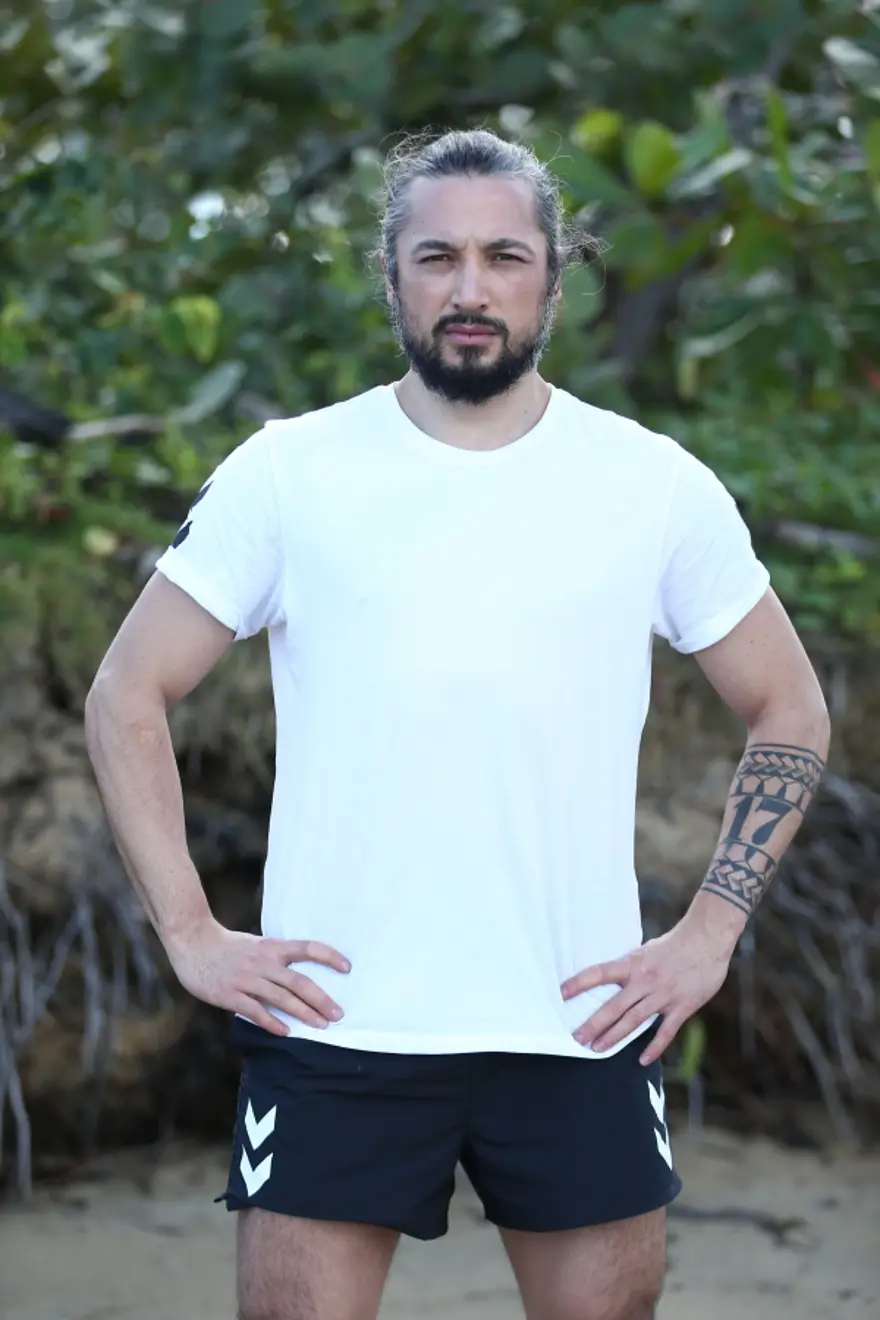 Survivor hakkında her şey (Ogeday'ın kolyesinden Şahika'nın küpesine kadar yarışmacılar hakkında bilmedikleriniz) 8 Survivor hakkında her şey (Ogeday'ın kolyesinden Şahika'nın küpesine kadar yarışmacılar hakkında bilmedikleriniz) 8