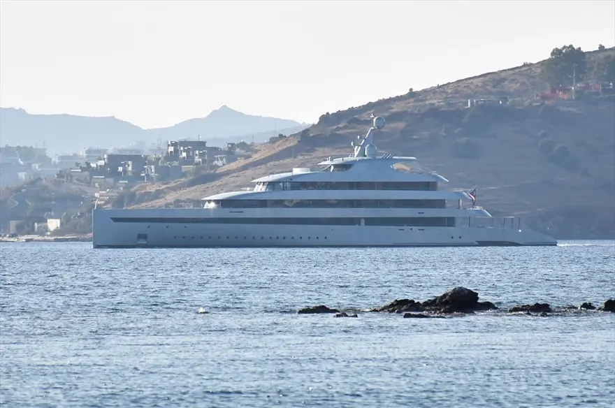 Çevre dostu mega yat "Savannah" Bodrum'da 