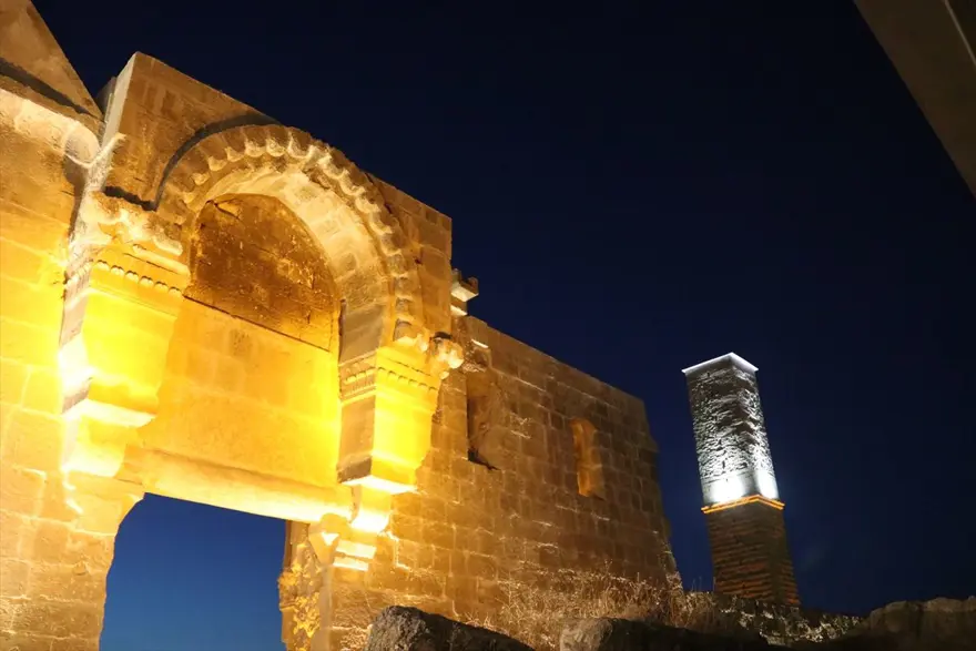 UNESCO Dünya Miras Geçici Listesi'nde bulunan Harran Ören Yeri'ne ışıklandırma 16