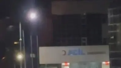 İzmir’de acil servis önünde silahlı kavga