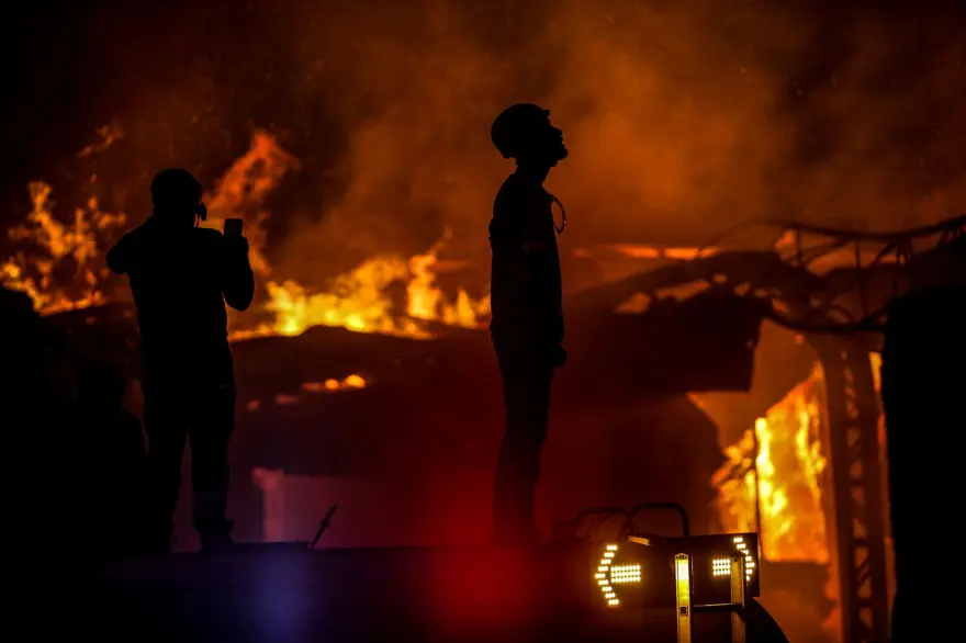 Bursa İnegöl'deki fabrika yangını kontrol altına alındı 7