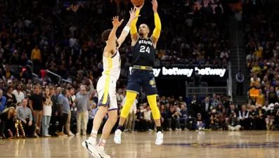 NBA'de Golden State Warriors, seride avantaj yakaladı