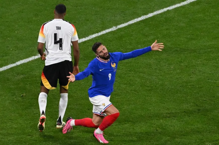 Almanya Milli Takımı formasında Nazi tartışması 7