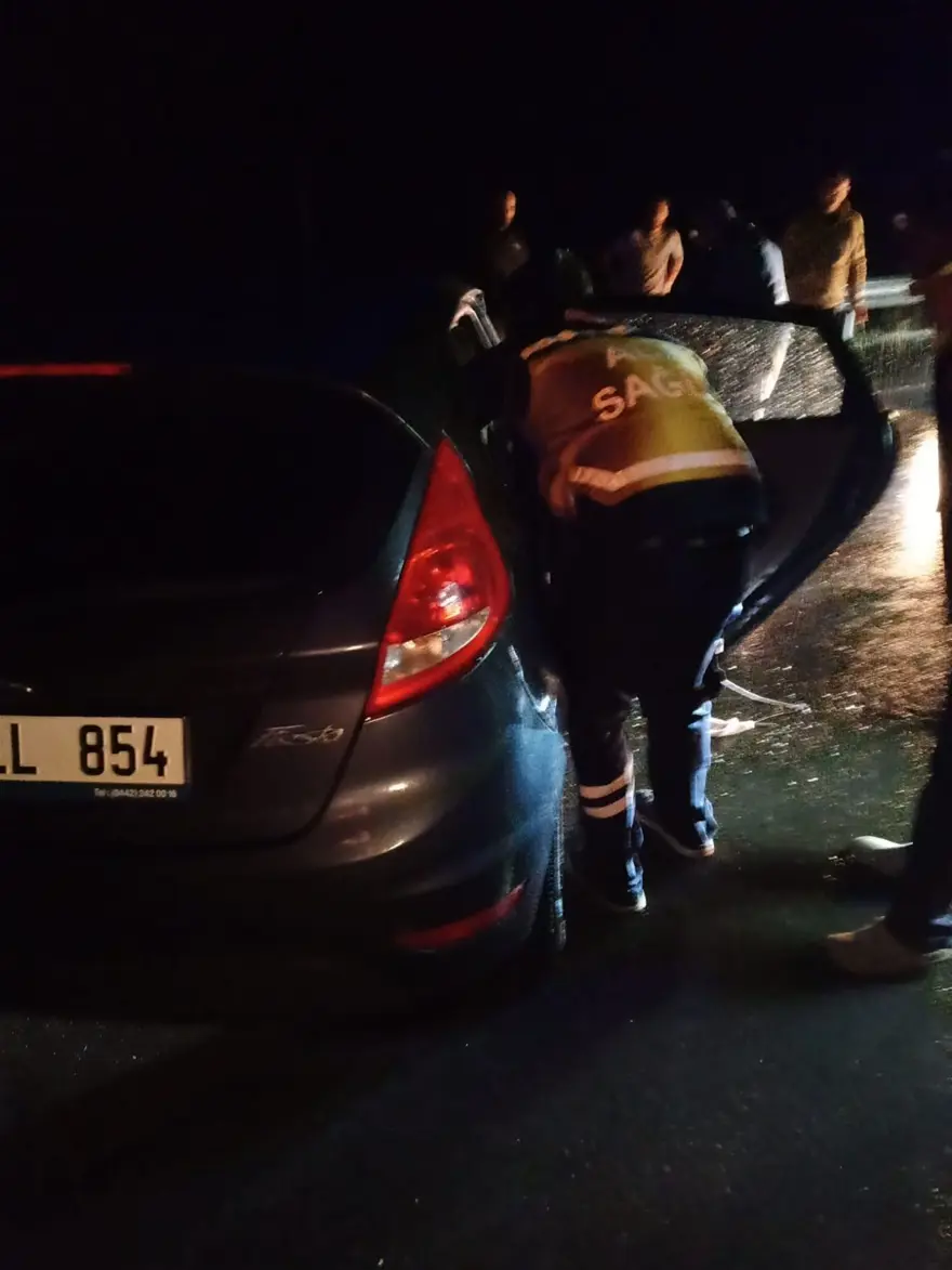 Erzurum'da 2 ayrı trafik kazası: 5 yaralı 2