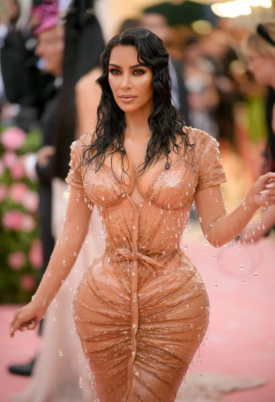 Kim Kardashian sırrını açıkladı 1