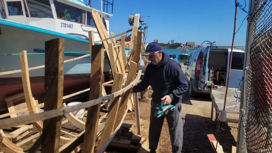 Denk kayıkları tekrar gün yüzüne çıkartılıyor 