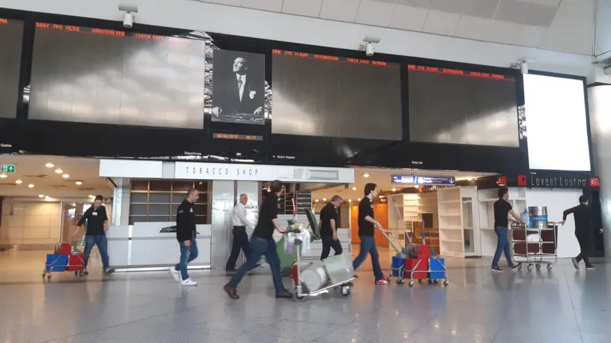 Atatürk Havalimanı sessizliğe büründü 11