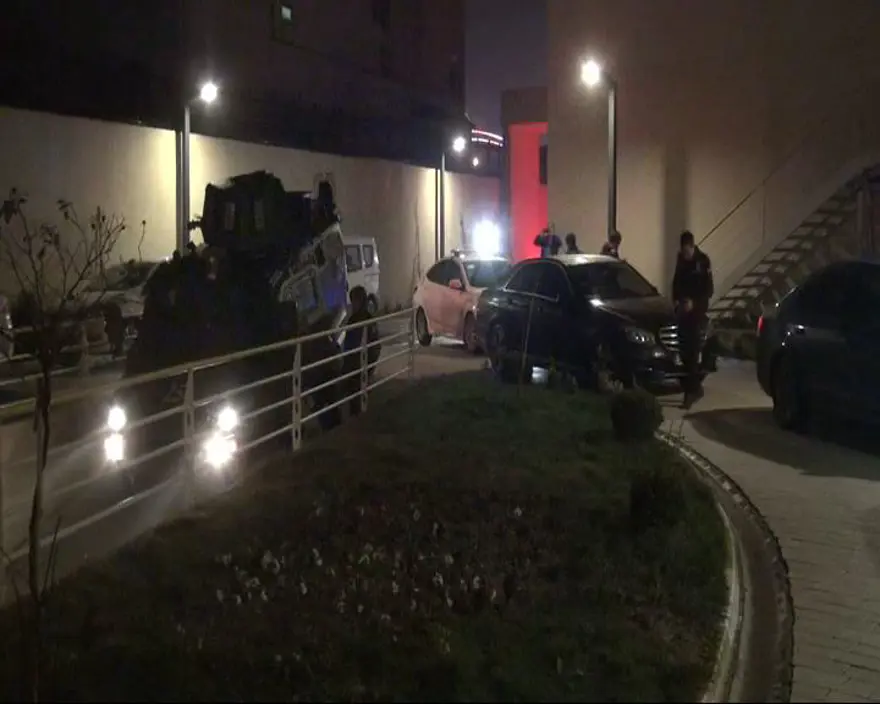 "EVDEN SİLAHI ALARAK REINA'YA GİTTİM" 5