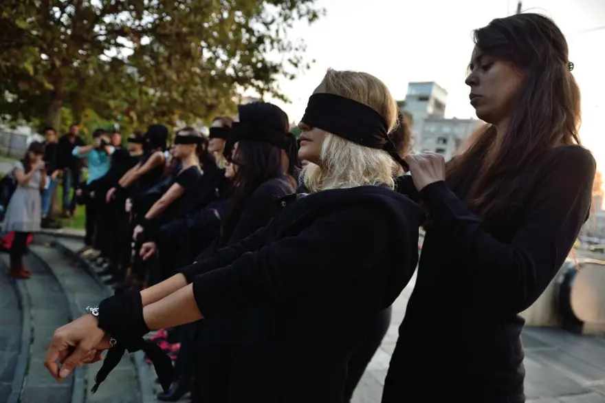 Polonya'da kadınların kürtaj zaferi 13