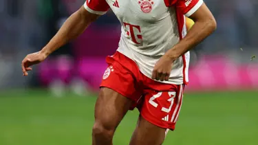 Galatasaray'ın Bayern Münih gönderdiği Sacha Boey sakatlandı