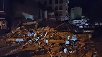 Deprem bölgesinde sağanak etkili: Bugün hava nasıl olacak?