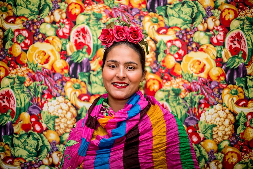 Frida Kahlo'yu taklitleriyle andı 18