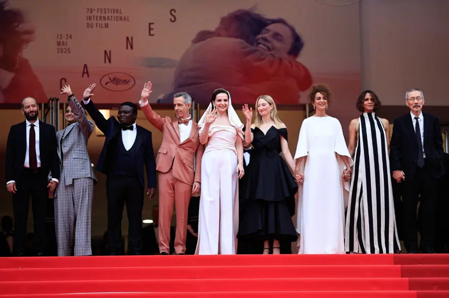 Cannes Film Festivali başladı | De Niro, Trump'ı hedef aldı 1