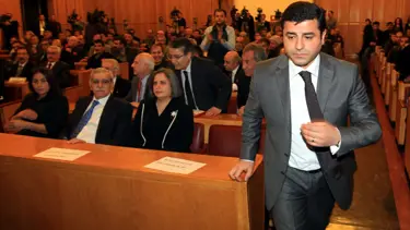 Demirtaş: Yanan 11 işçi AKP'nin gündemi değil