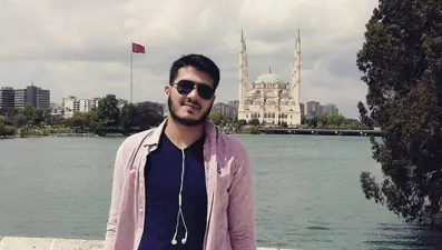 Tartıştığı arkadaşı tarafından tabancayla öldürüldü