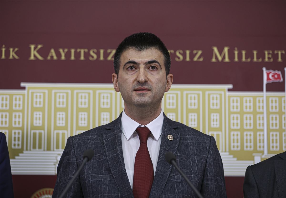 CHP'den istifa eden Milletvekili Mehmet Ali Çelebi kimdir?