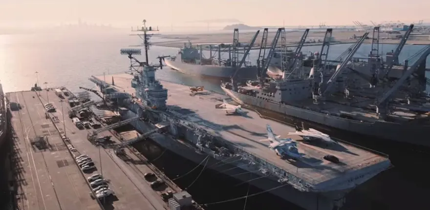 Porsche Taycan'dan uçak gemisinde hız testi 3