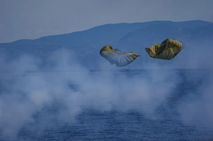 Ege Denizi'nde nefes kesen anlar 5